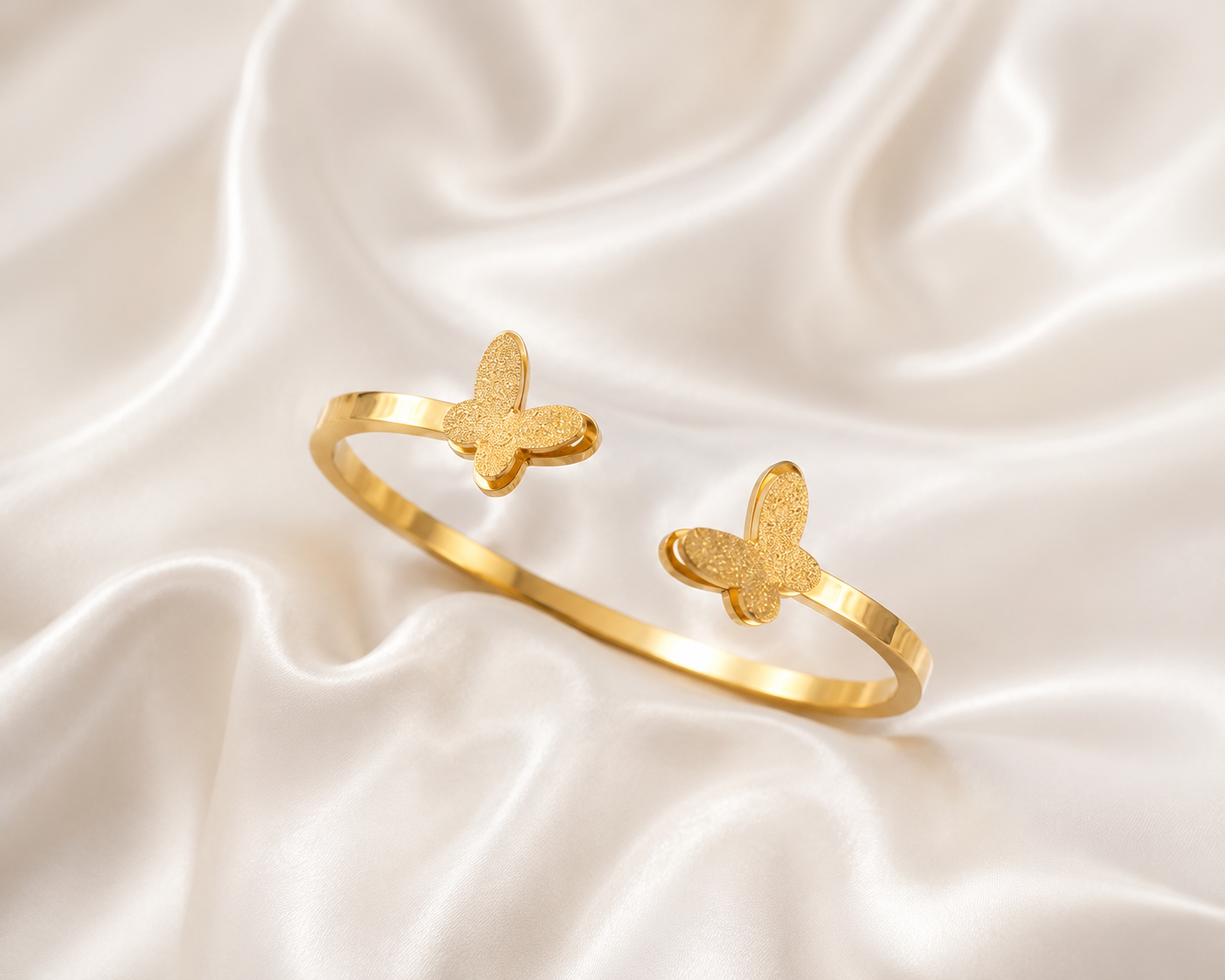 Butterfly Charm Bracelet by aambish Jwelles